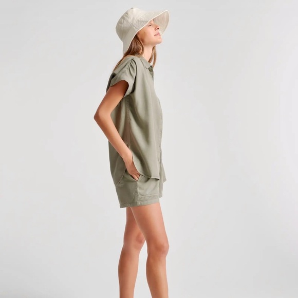QUINCE SZ L Tencel Camp Shirt Olive EUC Large button down Green - Picture 1 of 10